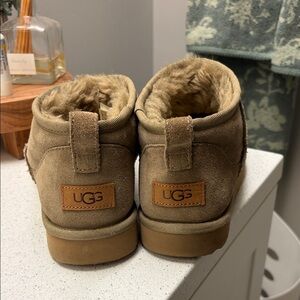 UGG  Brown Slippers